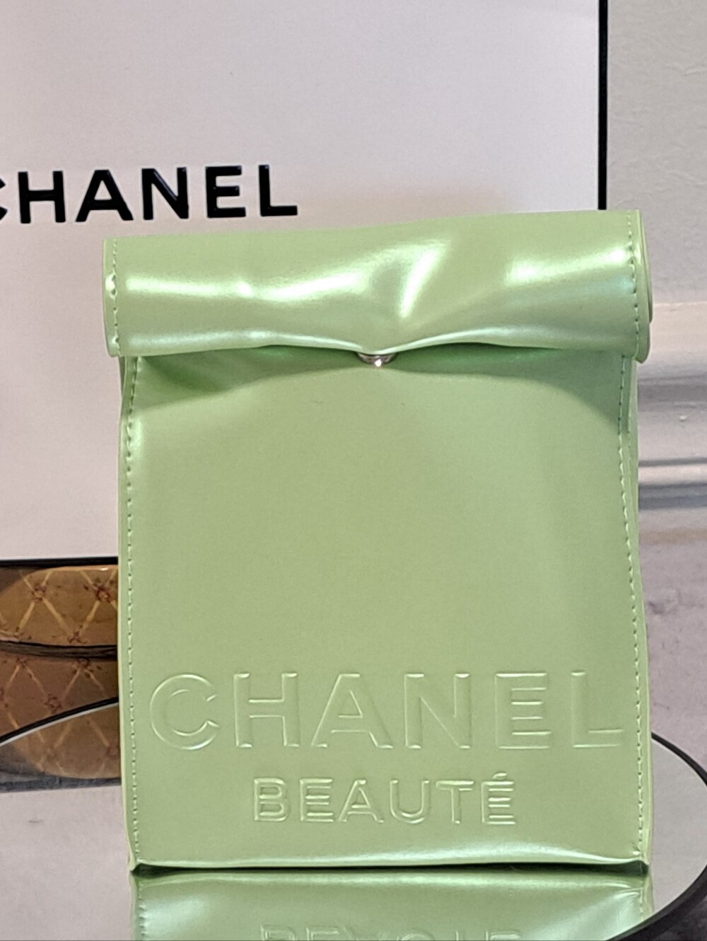 Chanel Chance 0.25 Fl Oz& Beauty Gift Set 10 Pc Bundle Pouch Headbands & More - Picture 13 of 15